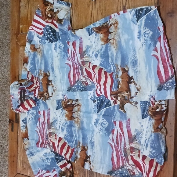 Beautiful large Brit &Bridle button down horse and flag shirt box 27 - Picture 4 of 4